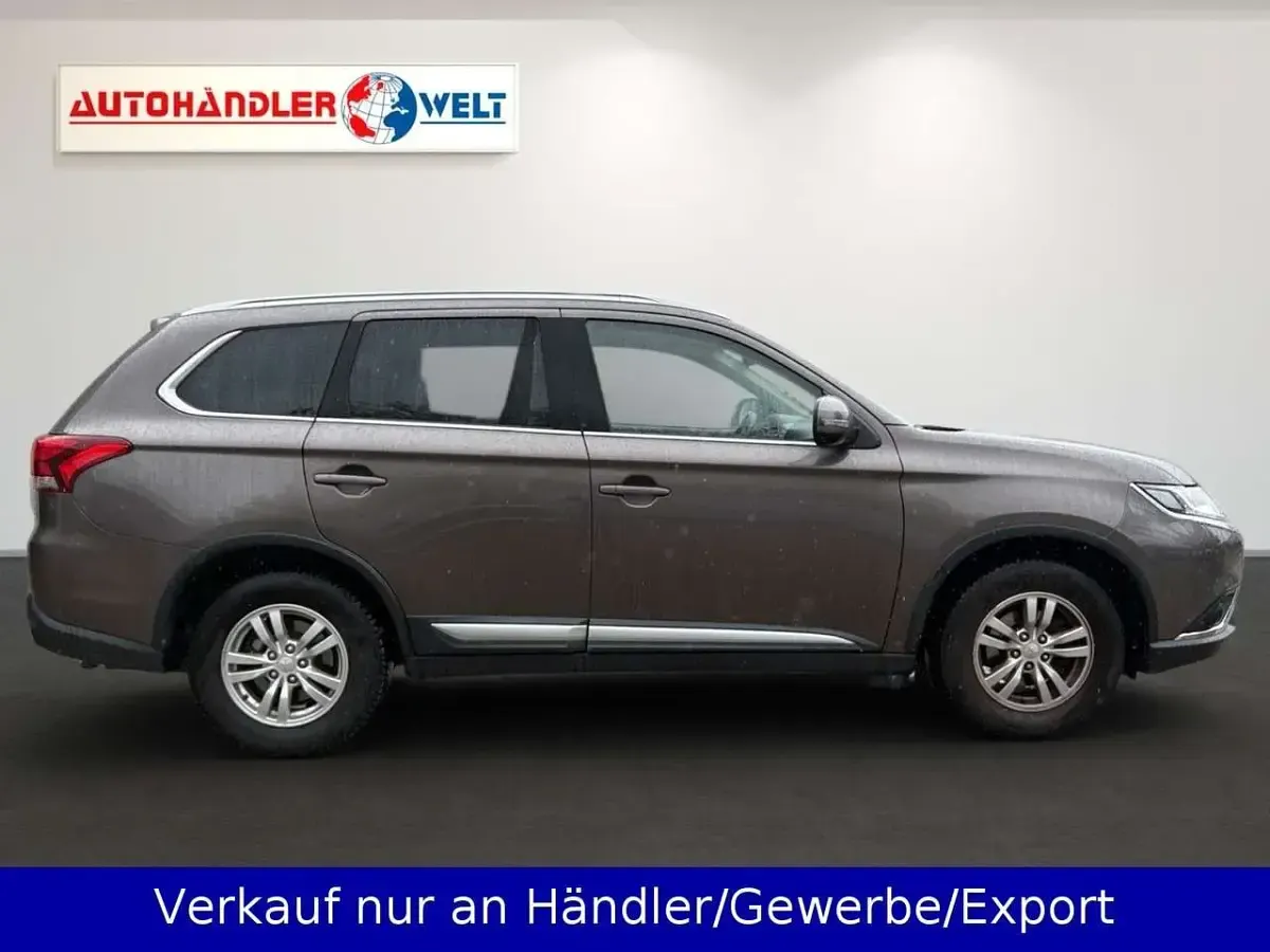 Gebraucht Mitsubishi Outlander 150 PS (110 kW) 2019 Braun SUV