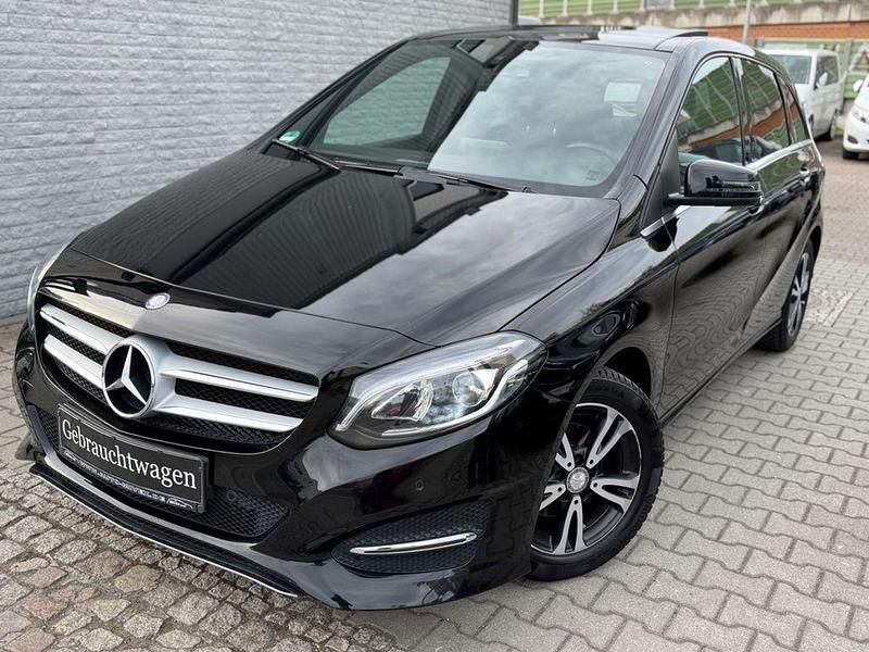 Gebraucht Mercedes B160 90 PS (66 kW) 2016 Schwarz Van / Kleinbus