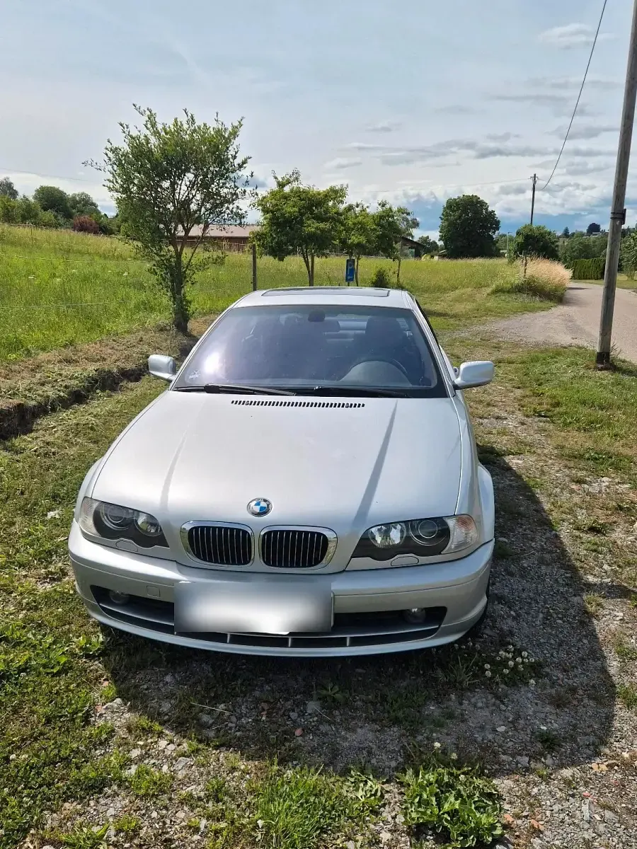 Gebraucht BMW 325 192 PS (141 kW) 2000 Silber Coupé