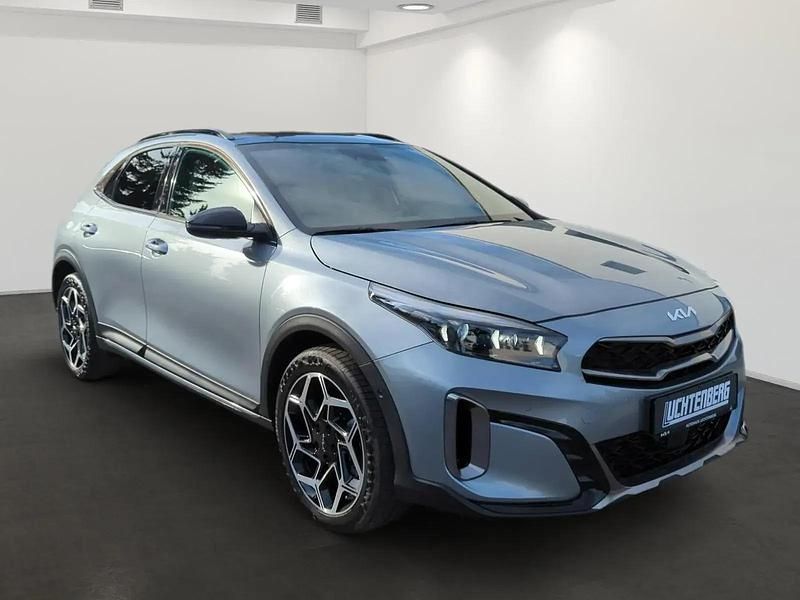Neu Kia XCeed GT-Line 140 PS (102 kW) 2025 Silber SUV
