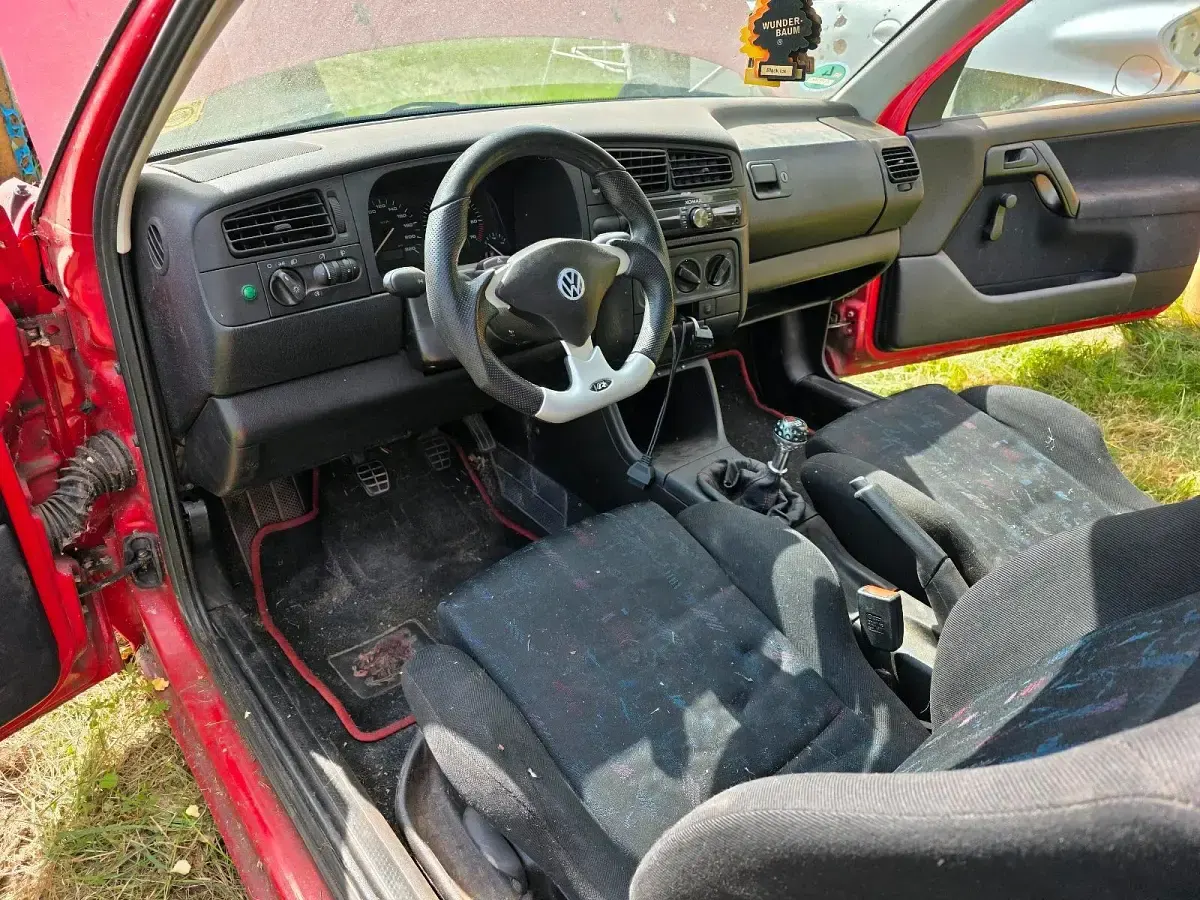 Gebraucht VW Golf 90 PS (66 kW) 1992 Rot Coupé