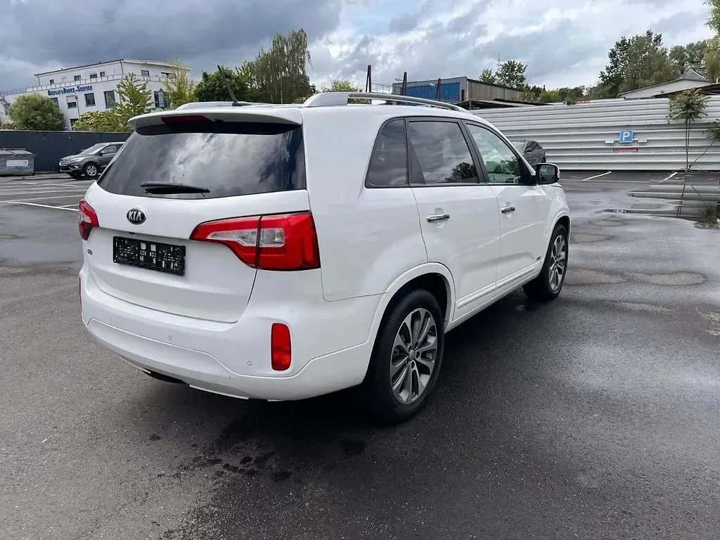 Gebraucht Kia Sorento Spirit 197 PS (144 kW) 2014 Weiß SUV