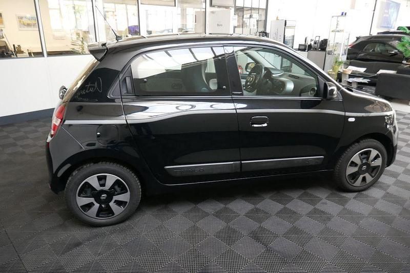 Gebraucht Renault Twingo LIMITED 221 PS (162 kW) 2018 Schwarz Kleinwagen