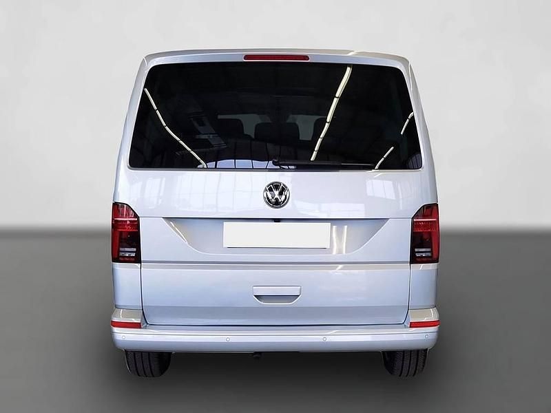 Gebraucht VW Multivan Comfortline 204 PS (150 kW) 2024 Silber Van