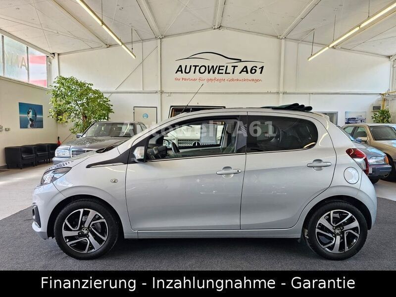 Grau Gebraucht 2020 Peugeot 108 Top! Collection Kleinwagen | 8.999 € (Fairer Preis) - Bild 1/4