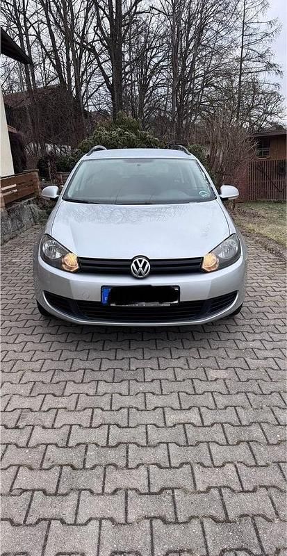 Gebraucht VW Golf VI 105 PS (77 kW) 2010 Silber Kleinwagen