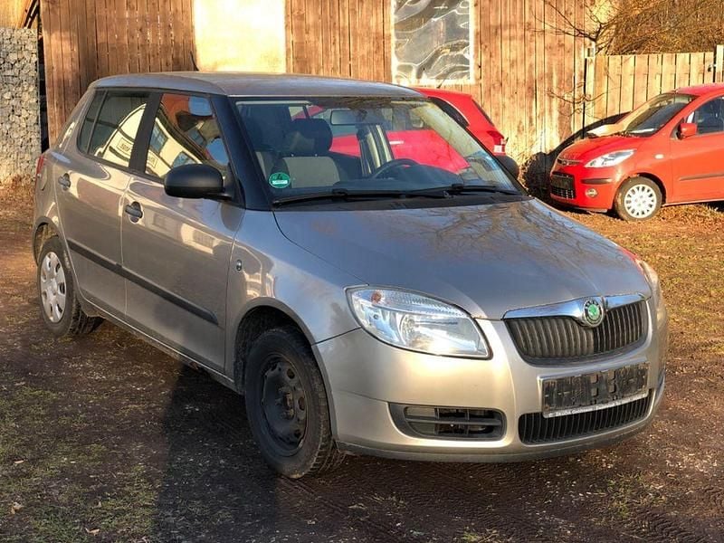 Gebraucht Skoda Fabia Classic 60 PS (44 kW) 2008 Beige Limousine