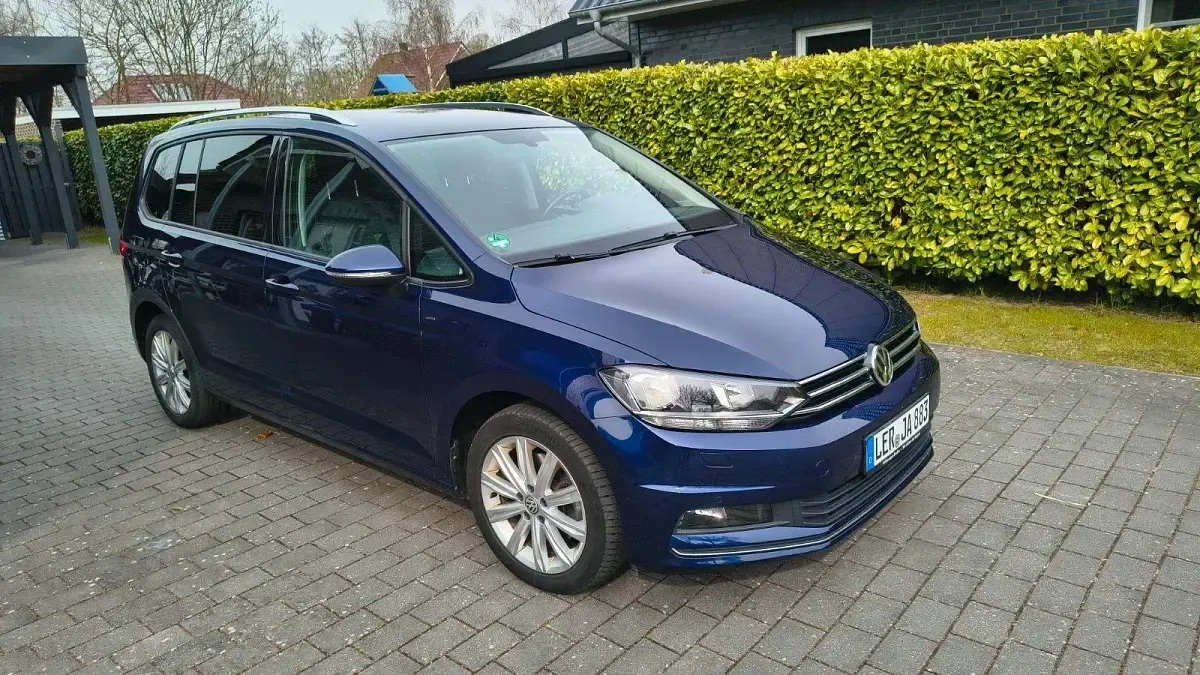 Używany VW Touran 115 KM (84 kW) 2018 Niebieski Minivan