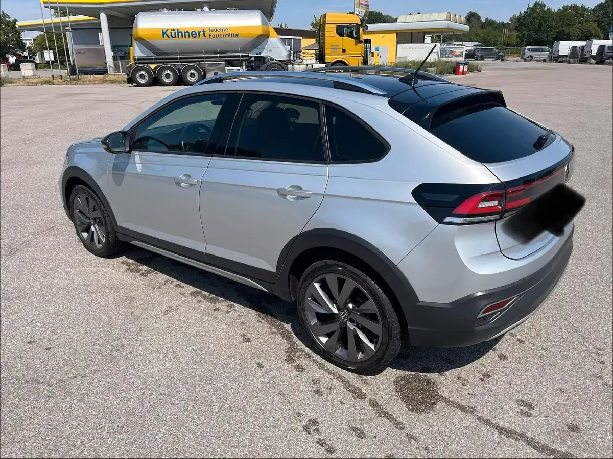 Gebraucht VW Taigo Style 110 PS (80 kW) 2022 Silber SUV