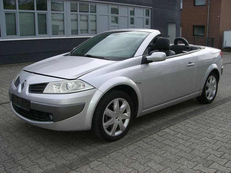 Gebraucht Renault Mégane Cabriolet 135 PS (99 kW) 2006 Silber Cabrio