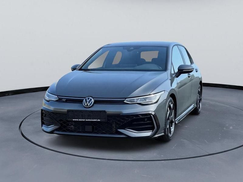 Gebraucht VW Golf VIII R-line 150 PS (110 kW) 2025 Grau Limousine