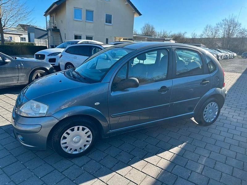 Gebraucht Citroën C3 Tonic 60 PS (44 kW) 2010 Grau Limousine