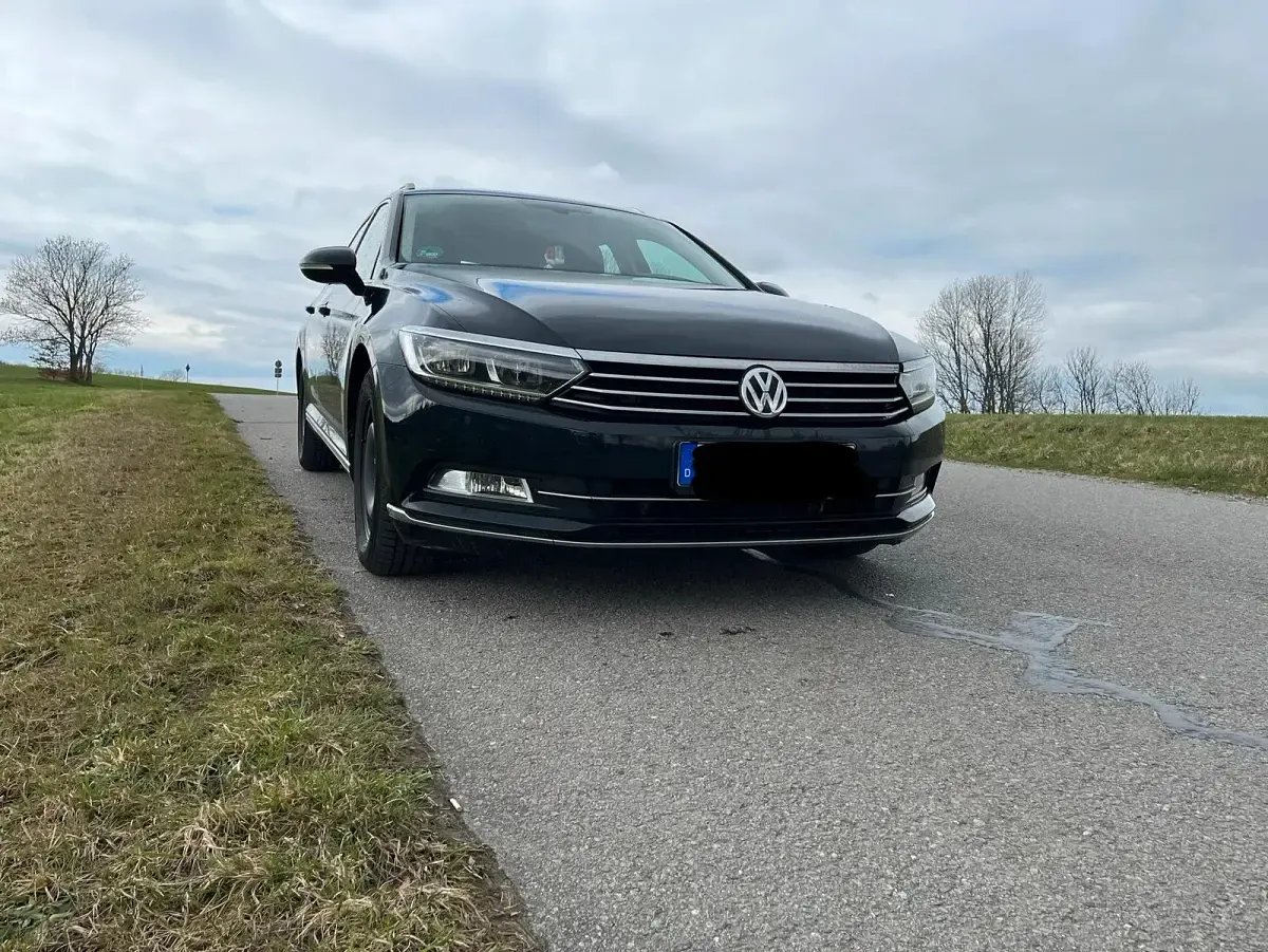 Gebraucht VW Passat Highline 190 PS (139 kW) 2017 Schwarz Kombi