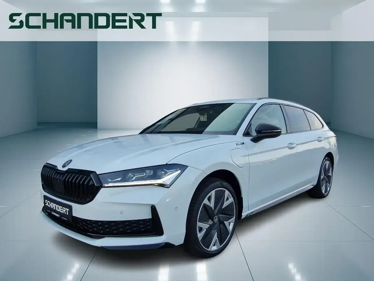 Gebraucht Skoda Superb SportLine 204 PS (150 kW) 2026 Kombi