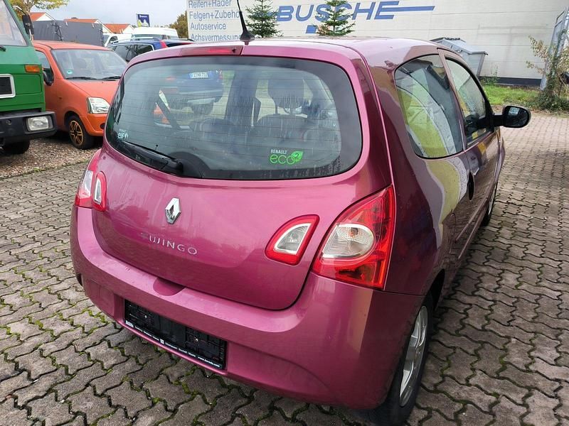 Gebraucht Renault Twingo 75 PS (55 kW) 2013 Violet Kleinwagen