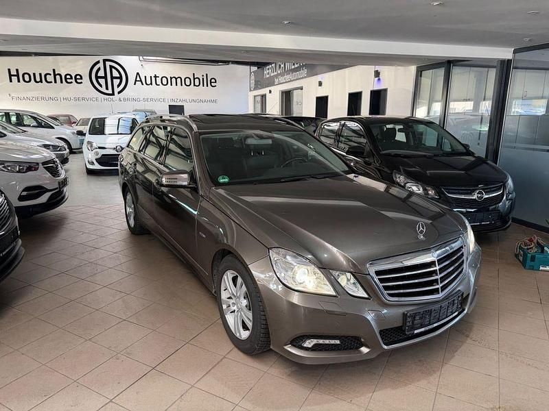 Gebraucht Mercedes E350 231 PS (169 kW) 2010 Grau Kombi