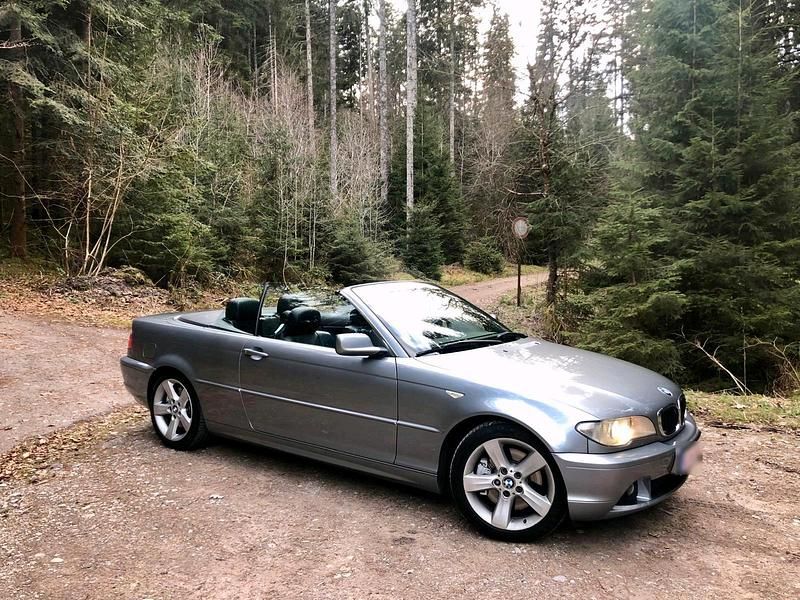 Gebraucht BMW 330 Cabriolet 231 PS (169 kW) 2003 Grau Cabrio