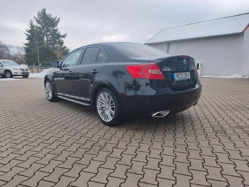 Gebraucht Suzuki Kizashi Sport 178 PS (130 kW) 2011 Schwarz Limousine