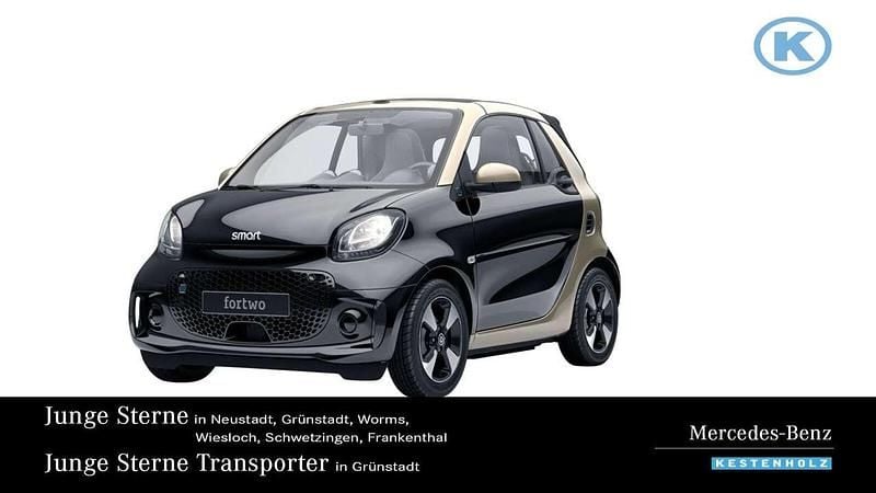 Schwarz Gebraucht 2021 Smart ForTwo Electric Drive Passion Cabrio | 12.840 € (Fairer Preis) - Bild 1/4
