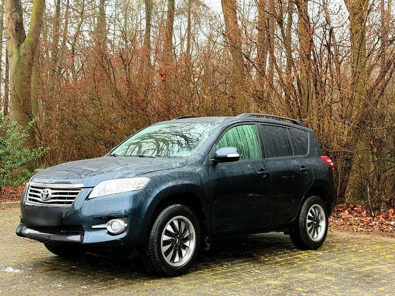 Gebraucht Toyota RAV4 150 PS (110 kW) 2011 Blau SUV