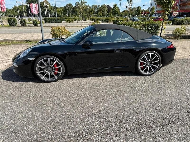 Schwarz Gebraucht 2014 Porsche 911 Carrera S Cabriolet Cabrio | 84.900 € (Fairer Preis) - Bild 1/4