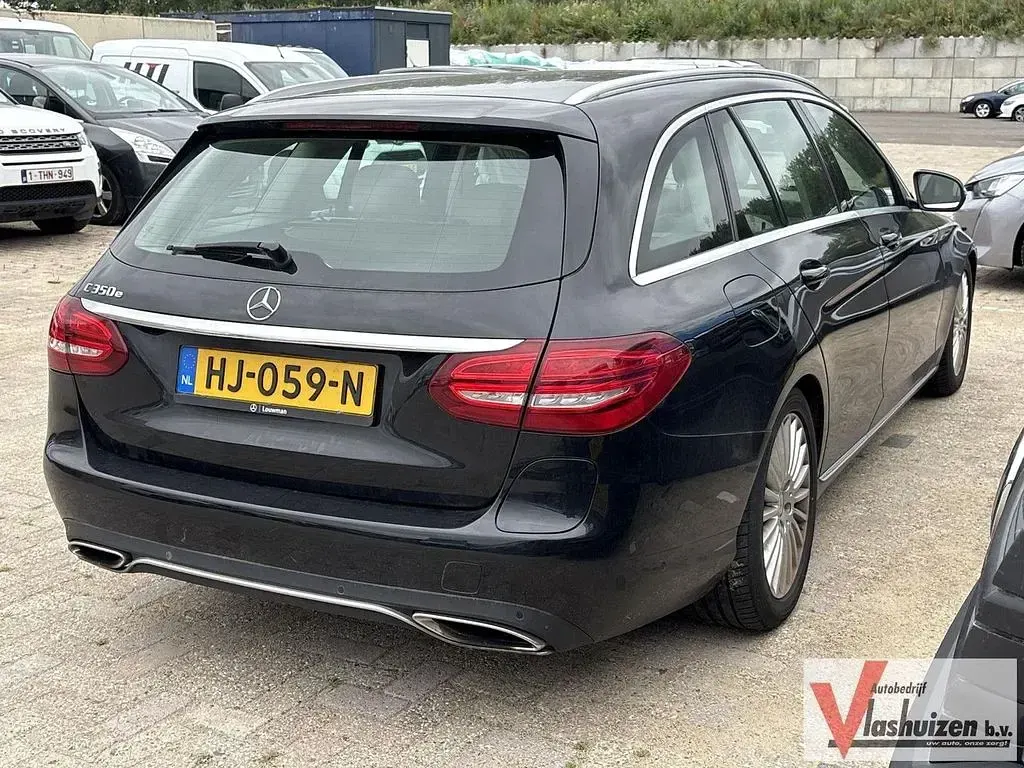 Gebraucht Mercedes C350e Edition 279 PS (205 kW) 2015 Schwarz Kombi