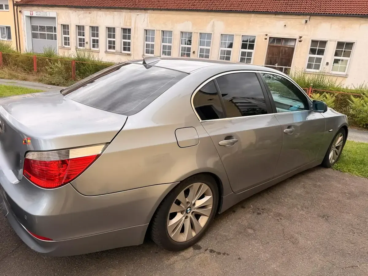 Gebraucht BMW 520 170 PS (125 kW) 2004 Limousine