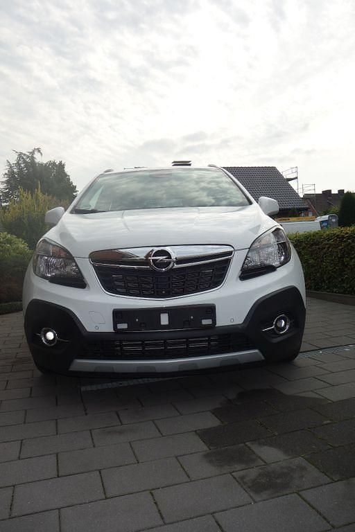 Weiß Gebraucht 2016 Opel Mokka S SUV | 11.900 € (Fairer Preis) - Bild 1/4