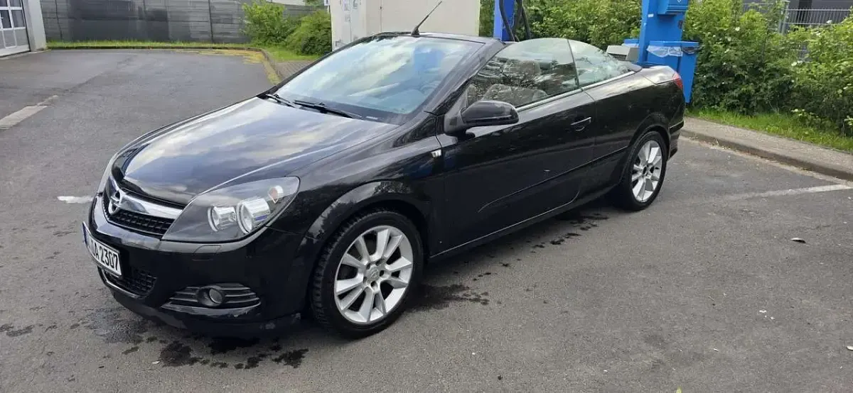 Gebraucht Opel Astra Cabriolet Edition 140 PS (102 kW) 2006 Cabrio
