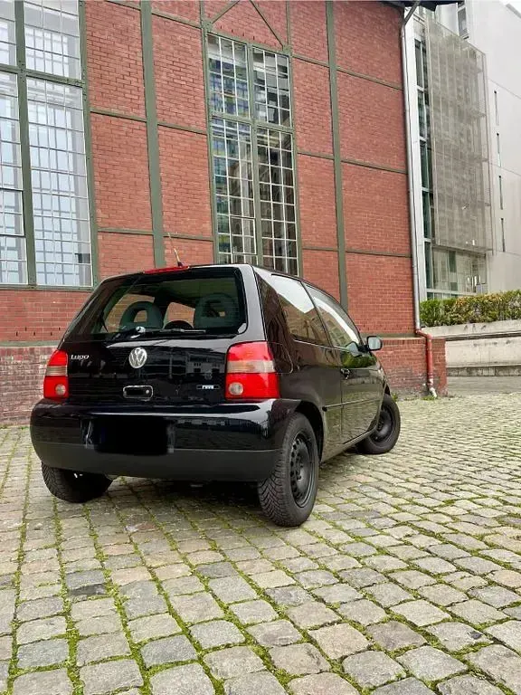 Gebraucht VW Lupo 60 PS (44 kW) 2002 Schwarz Kleinwagen