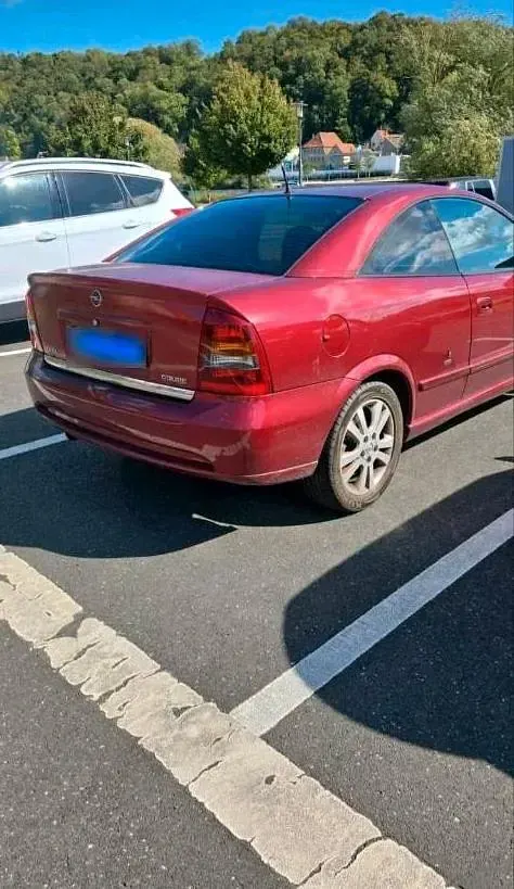 Gebraucht Opel Astra 125 PS (91 kW) 2001 Rot Coupé