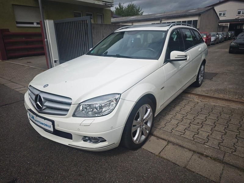 Weiß Gebraucht 2008 Mercedes C180 Kombi | 5.980 € (Guter Preis) - Bild 1/4