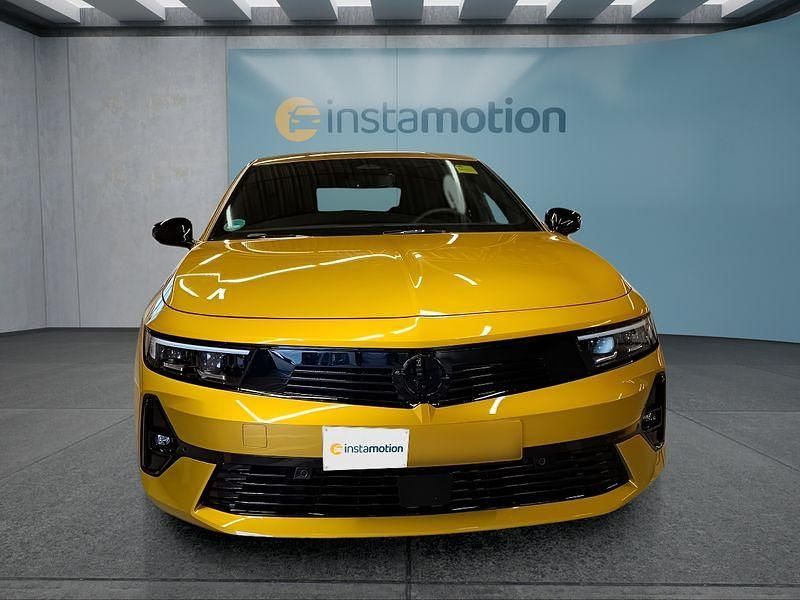 Gebraucht Opel Astra 131 PS (96 kW) 2024 Gelb Limousine