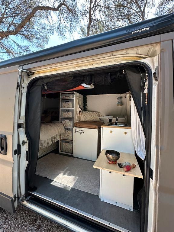 Second-hand Citroën Jumper 150 CP (110 kW) 2010 Maro Monovolum