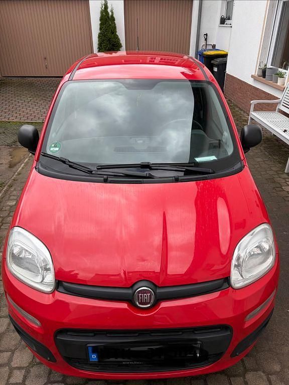 Gebraucht Fiat Panda 69 PS (50 kW) 2018 Rot Kleinwagen