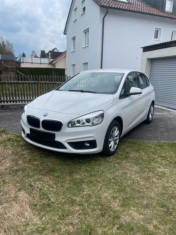 Gebraucht BMW 218 Advantage 136 PS (100 kW) 2016 Weiß Kombi