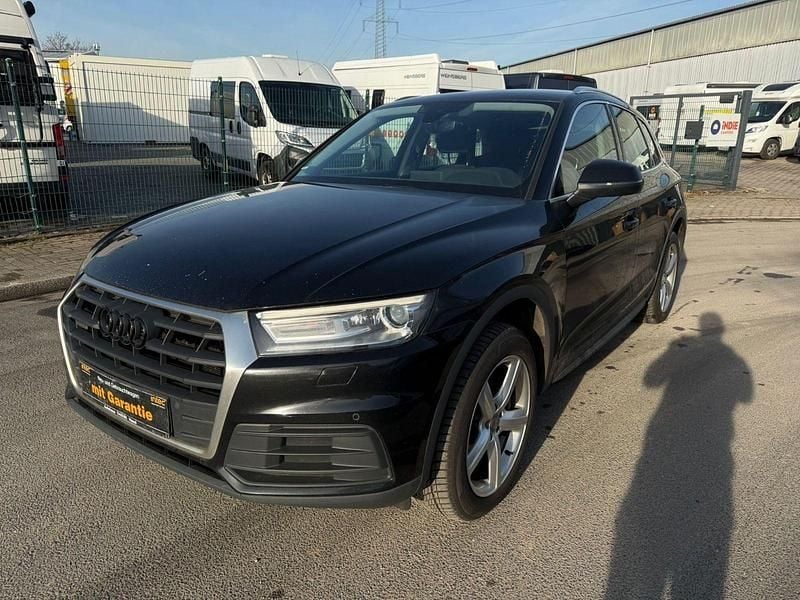 Gebraucht Audi Q5 Basis 190 PS (139 kW) 2018 Schwarz SUV
