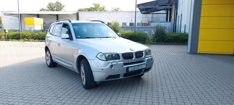 Silber Gebraucht 2005 BMW X3 SUV | 3.600 € (Superpreis) - Bild 1/2