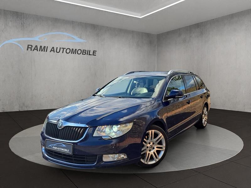 Blau Gebraucht 2012 Skoda Superb Kombi | 6.499 € (Fairer Preis) - Bild 1/4