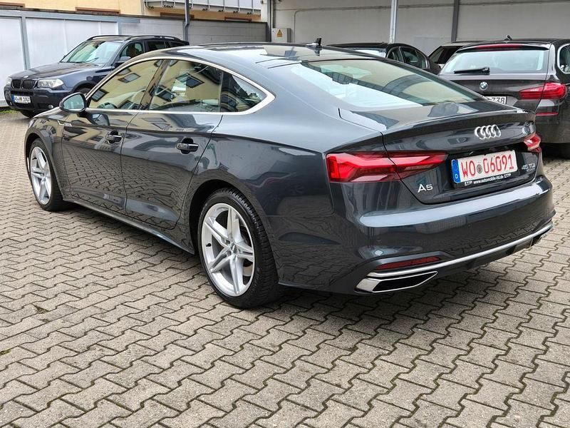 Gebraucht Audi A5 Sportback Advanced 231 PS (169 kW) 2021 Grau Kleinwagen