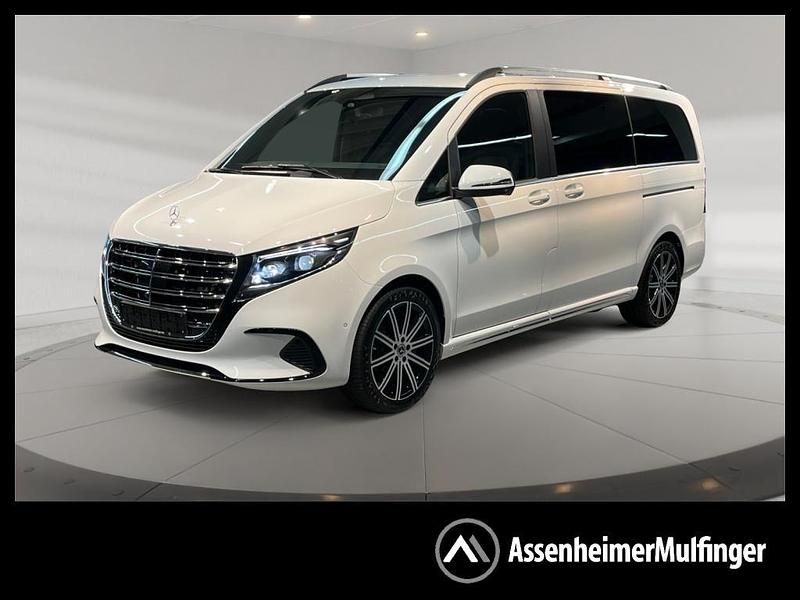 Weiß Gebraucht 2025 Mercedes V300 Van / Kleinbus | 86.589 € (Fairer Preis) - Bild 1/4