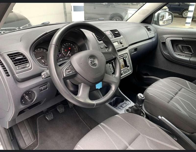 Gebraucht Skoda Fabia 75 PS (55 kW) 2013 Limousine