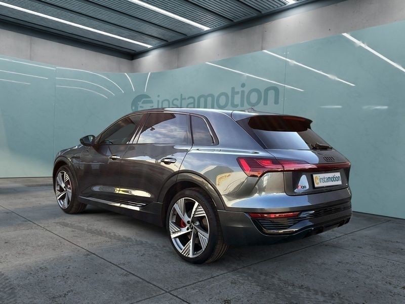 Gebraucht Audi Q8 e-tron S-Line 300 kW (408 PS) 2024 Grau SUV