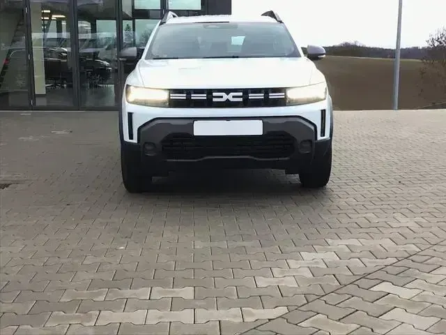 Używany Dacia Duster Expression 131 KM (96 kW) 2025 Biały SUV