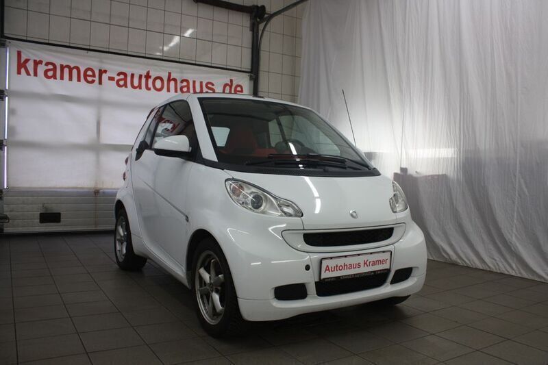 Weiß Gebraucht 2011 Smart ForTwo Cabrio Cabrio | 5.900 € (Fairer Preis) - Bild 1/4