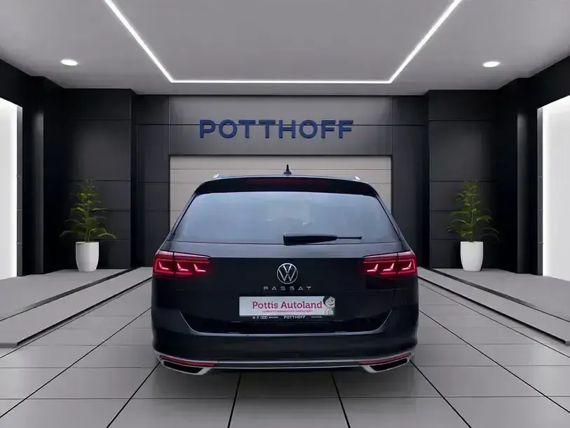 Gebraucht VW Passat Elegance 190 PS (139 kW) 2022 Deep black perleffekt Kombi