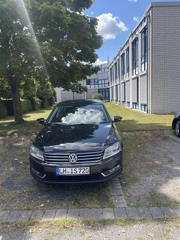 Gebraucht 2014 VW Passat Comfortline Limousine | 12.500 € (Fairer Preis) - Bild 1/4