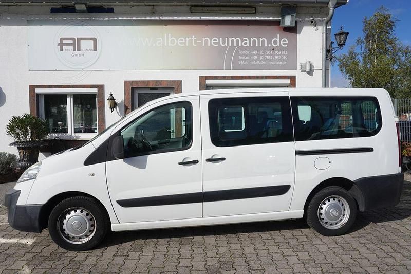 Gebraucht Fiat Scudo 163 PS (119 kW) 2011 Weiß Van