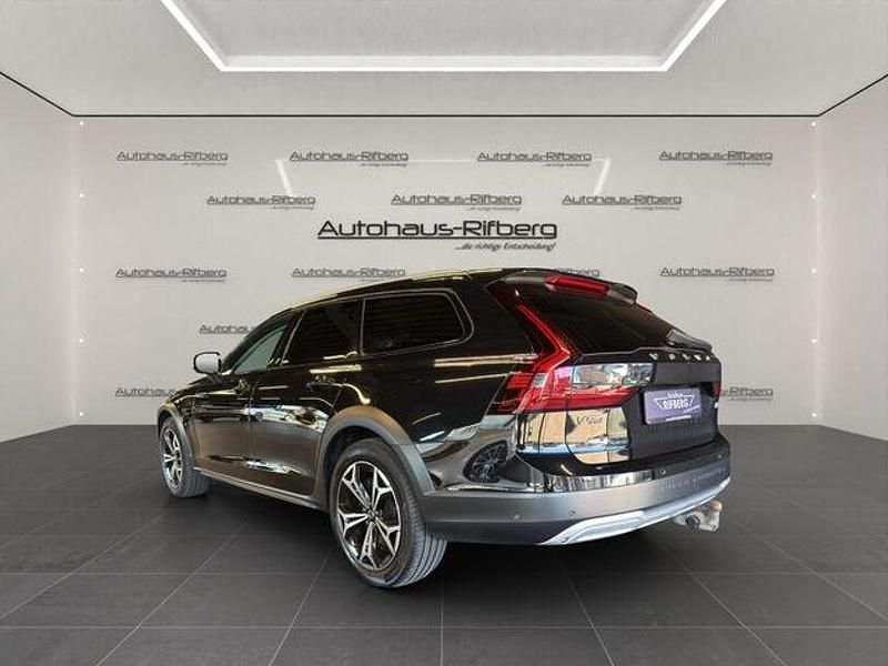 Gebraucht Volvo V90 CC Pro 235 PS (172 kW) 2021 Schwarz Kombi