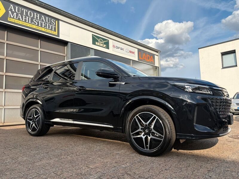 Neu DFSK E5 177 PS (130 kW) 2025 Schwarz SUV